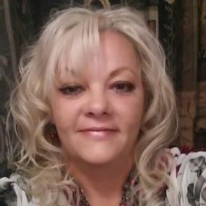 Meet your Posher, Dianna